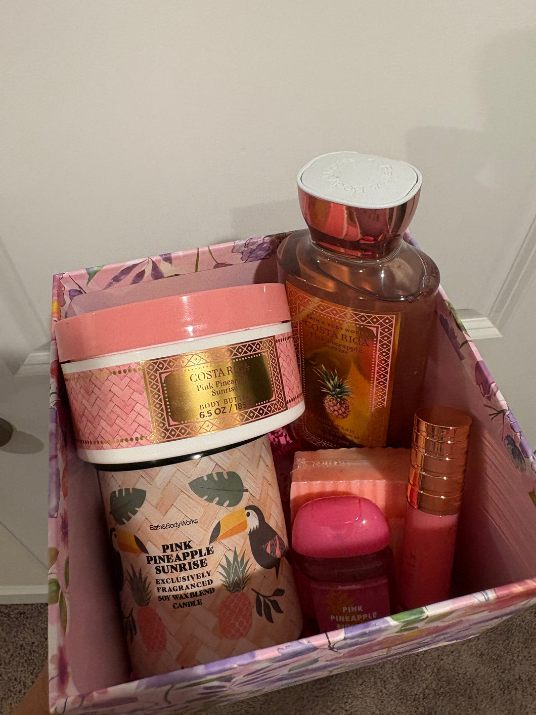 Tropical Mother’s Day Set
